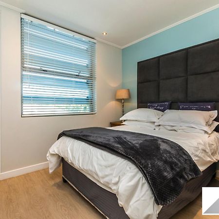 The Apex On Smuts Appartement Johannesburg Buitenkant foto