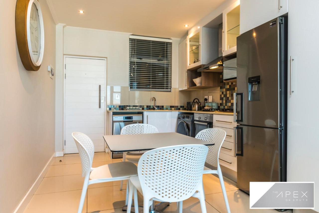 The Apex On Smuts Appartement Johannesburg Buitenkant foto